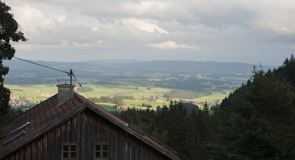 Panoramagasthof Auf Dem Auerberg Bernbeuren Exteriér fotografie